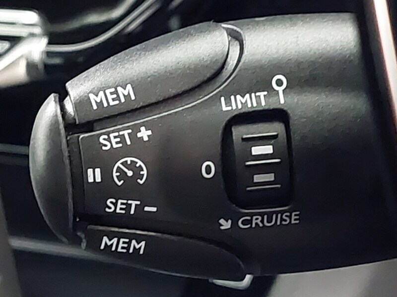 Used Peugeot 208 2023 for sale - 77933040: Photo 17