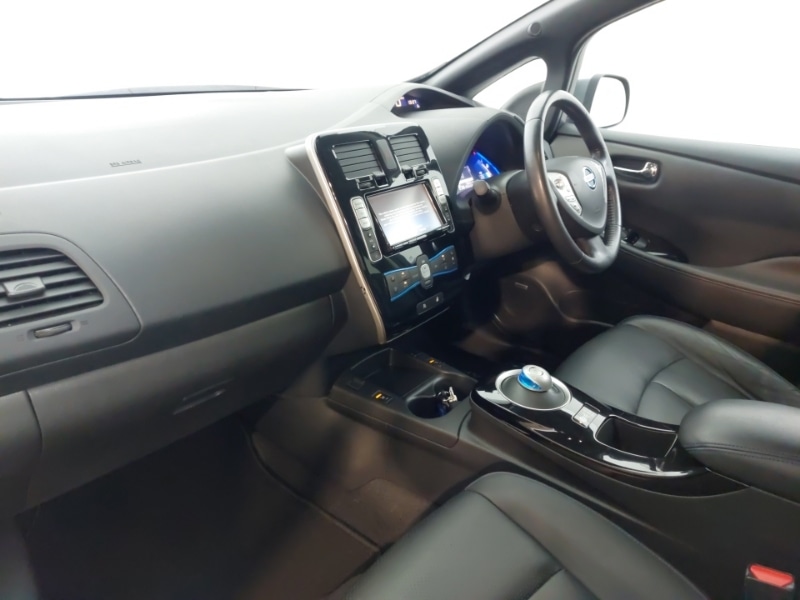 Used Nissan Leaf 2017 for sale - 77343187: Photo 5