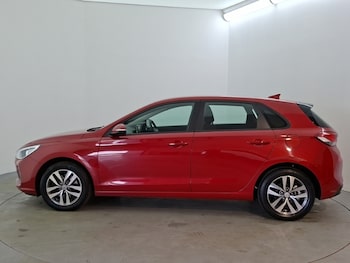 Used Hyundai i30 2017 for sale - 79336234: Photo