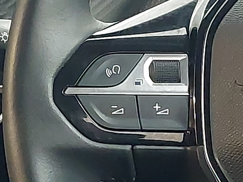 Used Peugeot 208 2022 for sale - 76987416: Photo 10