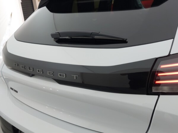 Used Peugeot 208 2025 for sale - 76321613: Photo 15