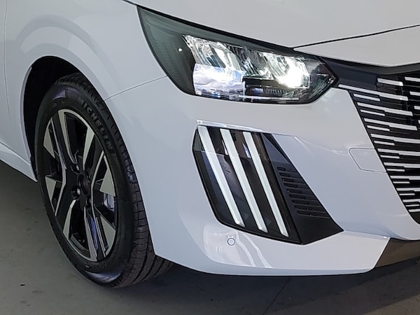 Used Peugeot 208 2025 for sale - 76321613: Photo 9