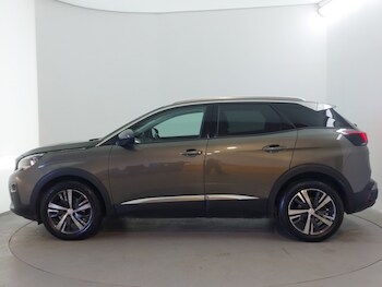 Used Peugeot 3008 2020 for sale - 77922428: Photo