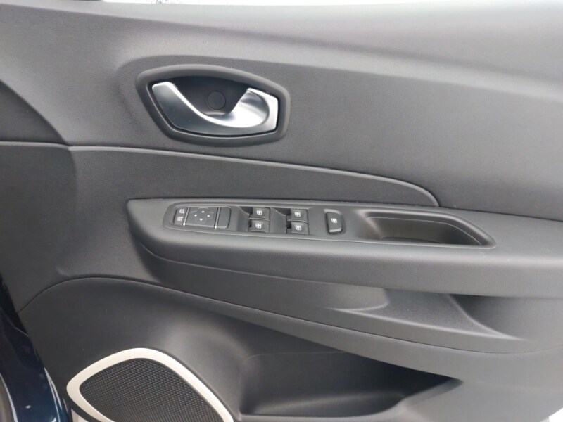 Used Renault Captur 2018 for sale - 77815416: Photo 16