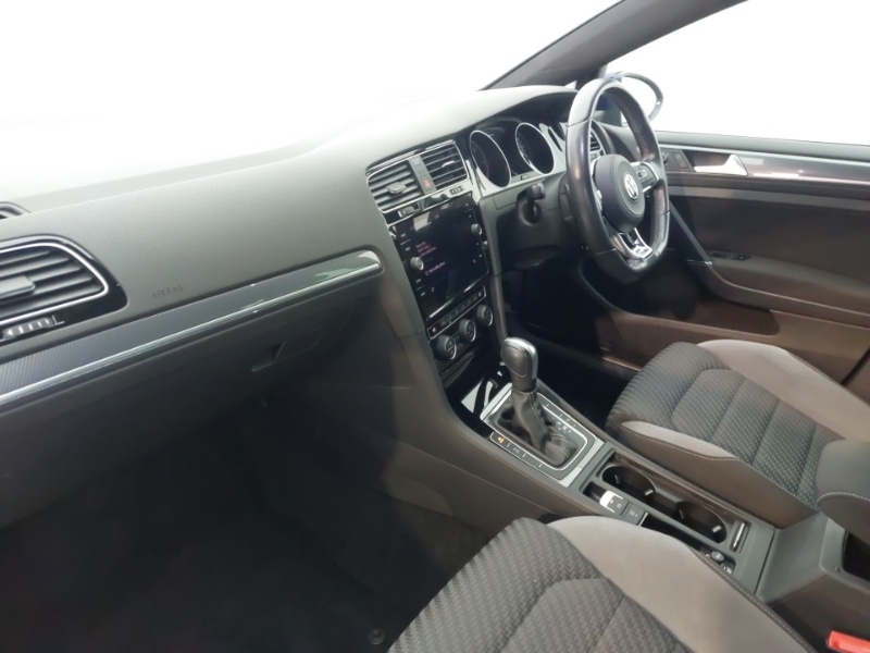 Used Volkswagen Golf 2020 for sale - 76325438: Photo 5