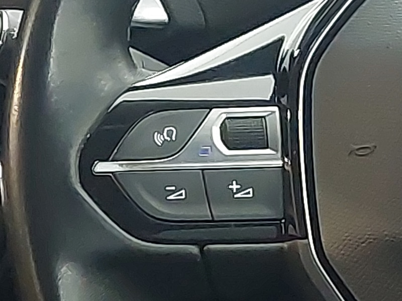 Used Peugeot 3008 2022 for sale - 76628992: Photo 10