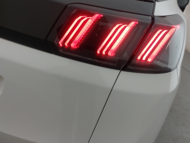 Used Peugeot 3008 2022 for sale - 76628992: Photo 14