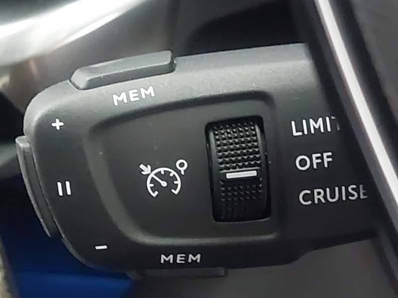 Used Peugeot 3008 2022 for sale - 76628992: Photo 18