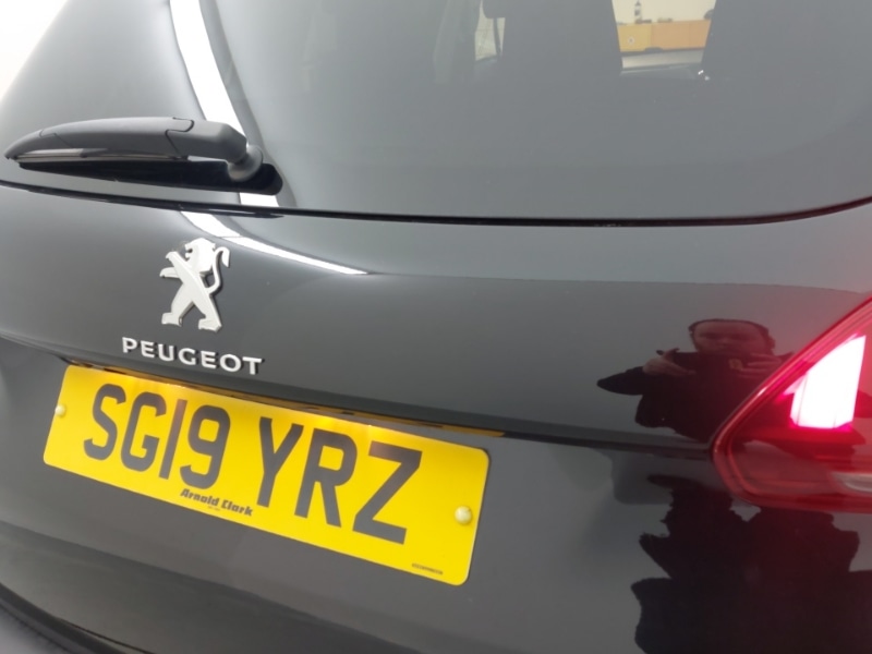 Used Peugeot 2008 2019 for sale - 76963849: Photo 15