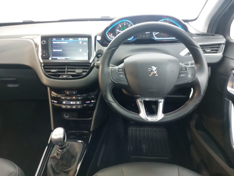 Used Peugeot 2008 2019 for sale - 76963849: Photo 7