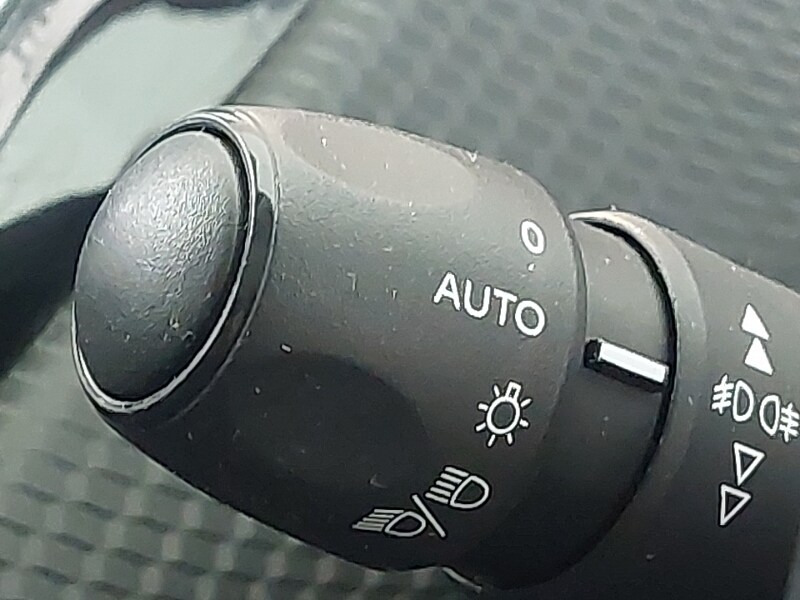 Used Peugeot 2008 2018 for sale - 77731590: Photo 18