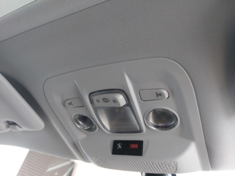 Used Peugeot 2008 2018 for sale - 77731590: Photo 19