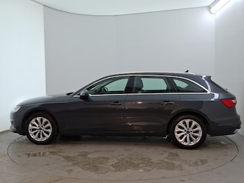 Used Audi A4 2023 for sale - 79332742: Photo