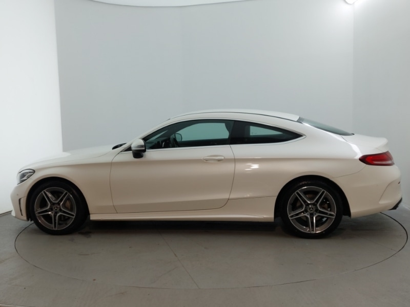 Used Mercedes-Benz C Class 2019 for sale - 76885490: Photo 4