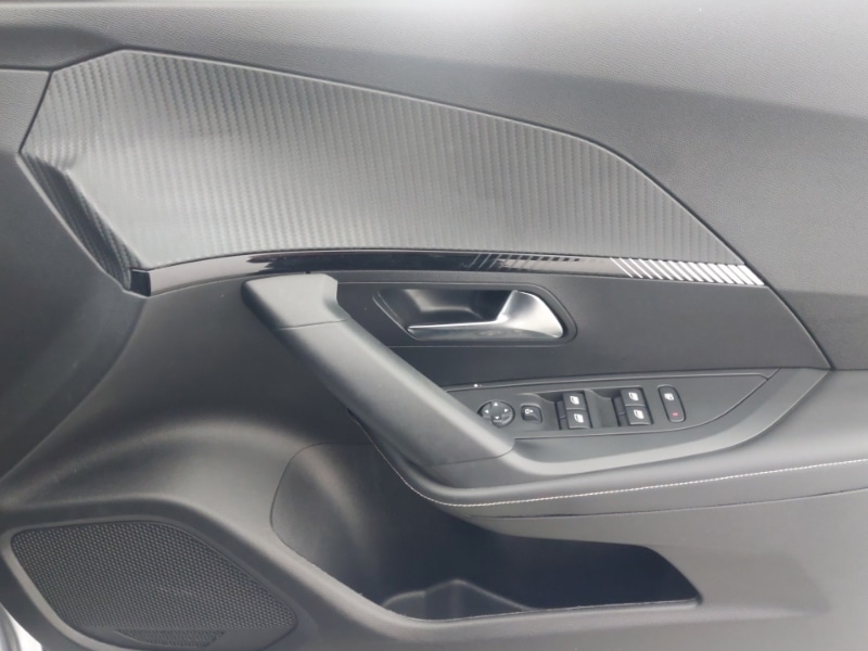 Used Peugeot 2008 2024 for sale - 77776767: Photo 15
