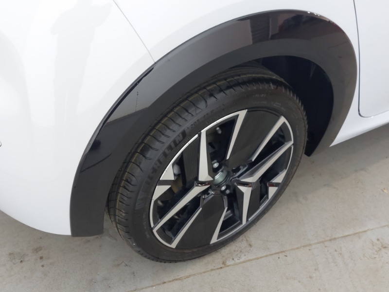 Used Peugeot 208 2025 for sale - 76975091: Photo 13