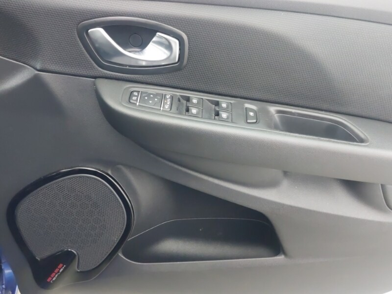 Used Renault Clio 2017 for sale - 77938919: Photo 16