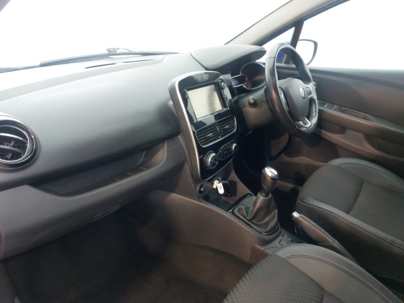 Used Renault Clio 2017 for sale - 77938919: Photo 5
