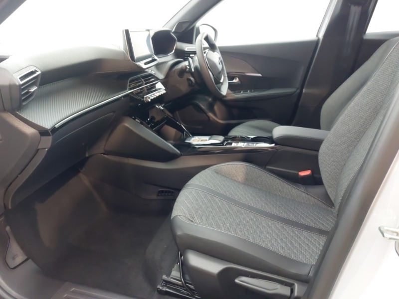 Used Peugeot 2008 2025 for sale - 77299653: Photo 5