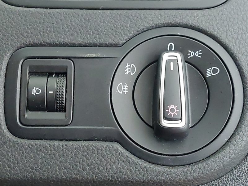 Used Volkswagen Polo 2016 for sale - 76983072: Photo 17