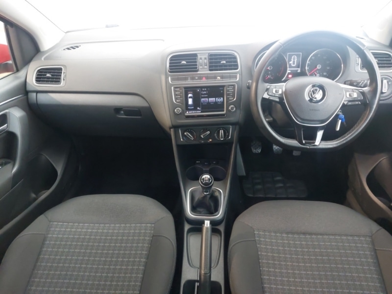 Used Volkswagen Polo 2016 for sale - 76983072: Photo 2