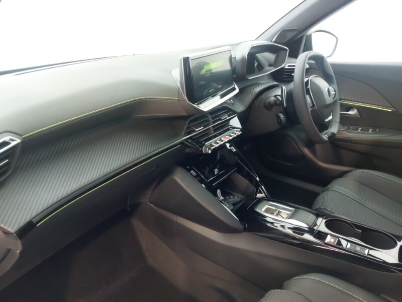 Used Peugeot 2008 2025 for sale - 76087353: Photo 5