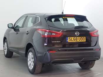Used Nissan Qashqai 2018 for sale - 74842383: Photo