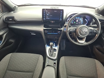 Used Toyota Yaris Cross 2023 for sale - 79470054: Photo