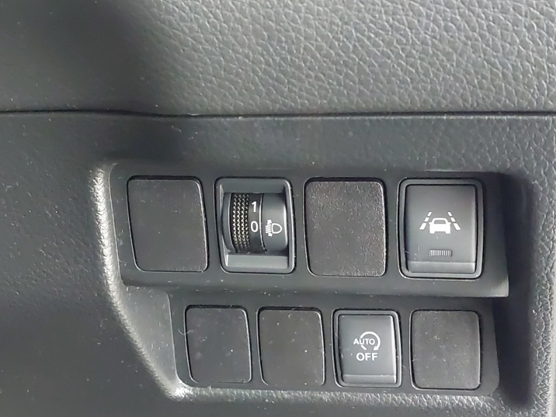 Used Nissan Qashqai 2018 for sale - 76975097: Photo 17