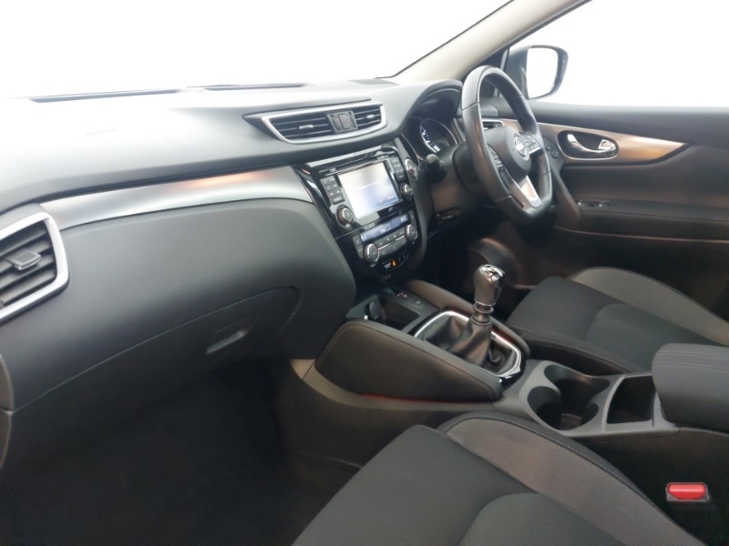 Used Nissan Qashqai 2018 for sale - 76975097: Photo 5