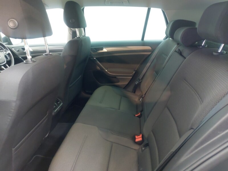 Used Volkswagen Golf 2021 for sale - 77678145: Photo 6