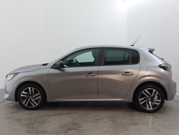Used Peugeot 208 2023 for sale - 77419274: Photo