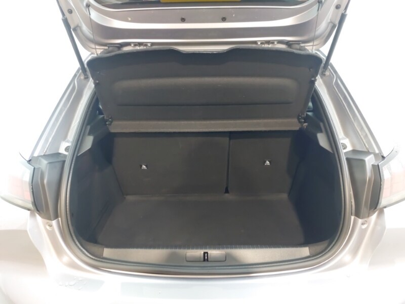 Used Peugeot 208 2023 for sale - 77419274: Photo 8