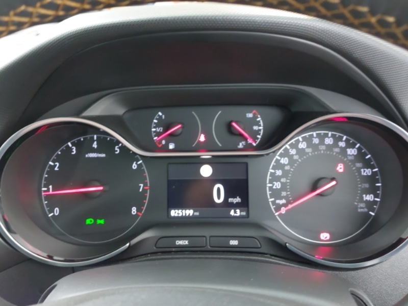 Used Vauxhall Crossland X 2019 for sale - 77141080: Photo 18