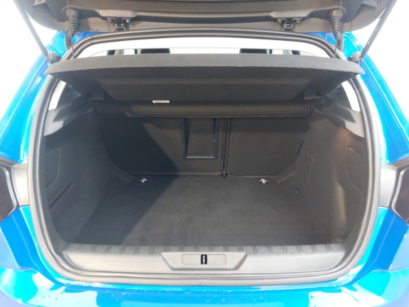 Used Peugeot 308 2021 for sale - 76465359: Photo 8