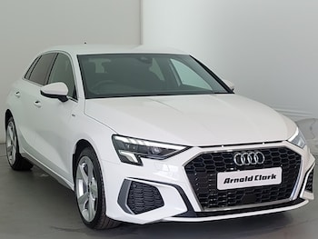 2022 - 40 TFSI e S Line 5dr S Tronic [Comfort+Sound]