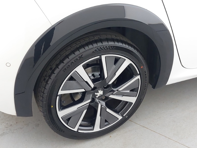 Used Peugeot 208 2022 for sale - 76397336: Photo 13