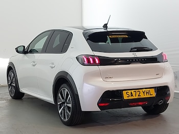 Used Peugeot 208 2022 for sale - 76397336: Photo