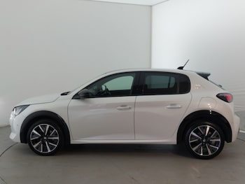 Used Peugeot 208 2022 for sale - 76397336: Photo