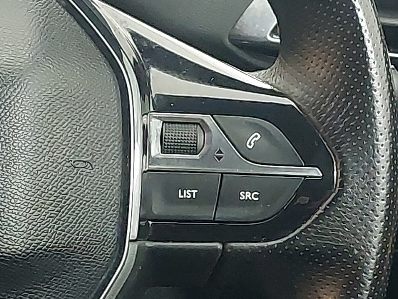 Used Peugeot 3008 2017 for sale - 77410051: Photo 11