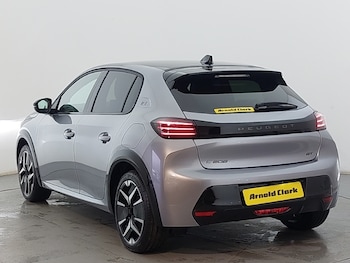 Used Peugeot 208 2025 for sale - 76155676: Photo