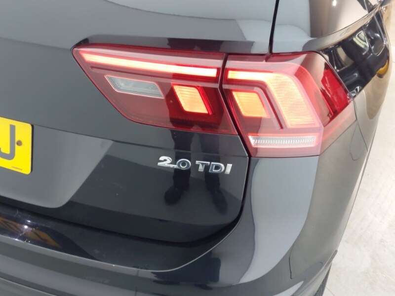 Used Volkswagen Tiguan 2016 for sale - 77183404: Photo 14