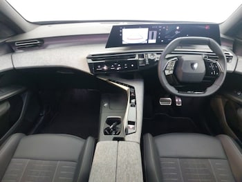 Used Peugeot 5008 2025 for sale - 78747427: Photo