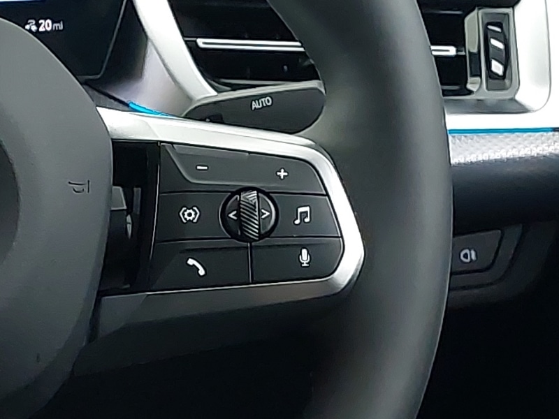 Used BMW iX2 2025 for sale - 77299650: Photo 11