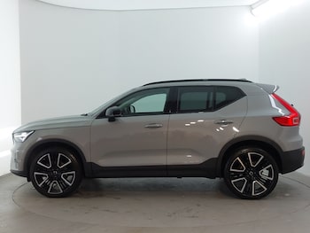 Used Volvo XC40 2025 for sale - 78572293: Photo