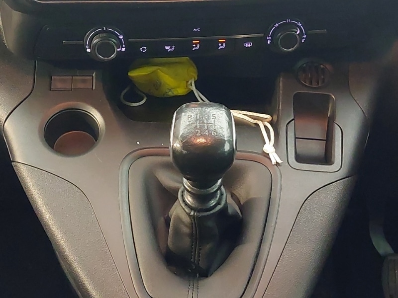 Used Vauxhall Combo Life 2022 for sale - 76335846: Photo 11