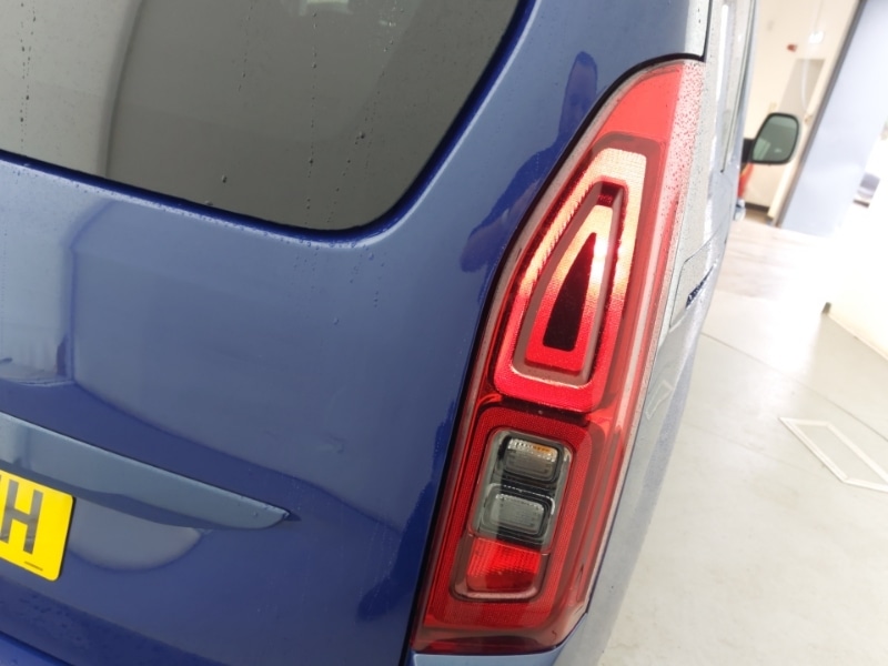 Used Vauxhall Combo Life 2022 for sale - 76335846: Photo 14