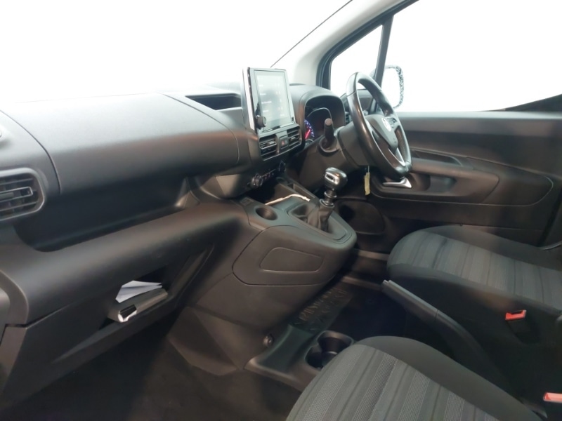 Used Vauxhall Combo Life 2022 for sale - 76335846: Photo 5