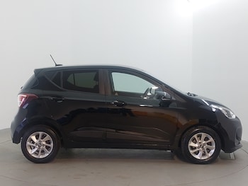 Used Hyundai i10 2018 for sale - 77846937: Photo