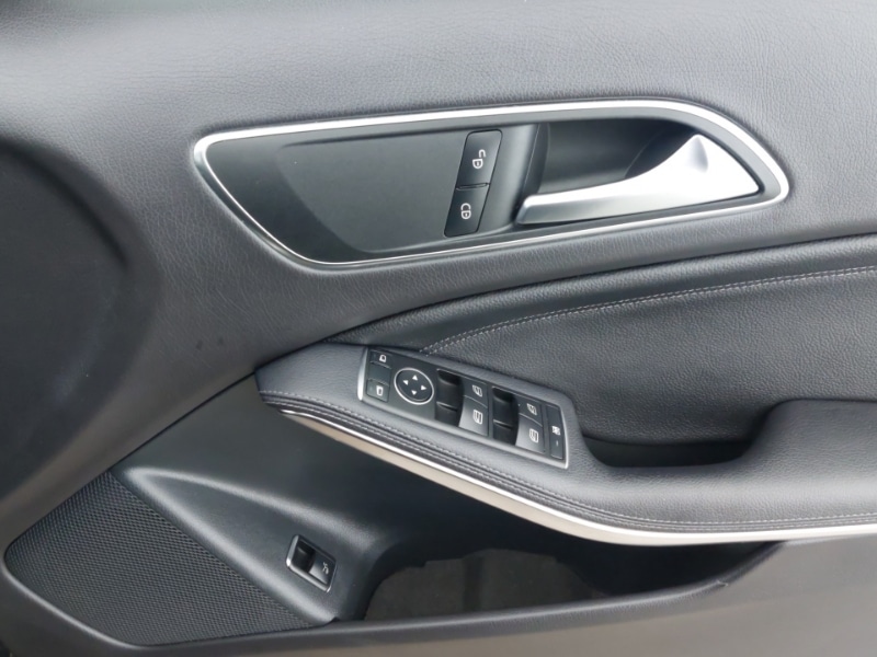 Used Mercedes-Benz GLA 2017 for sale - 77209063: Photo 16